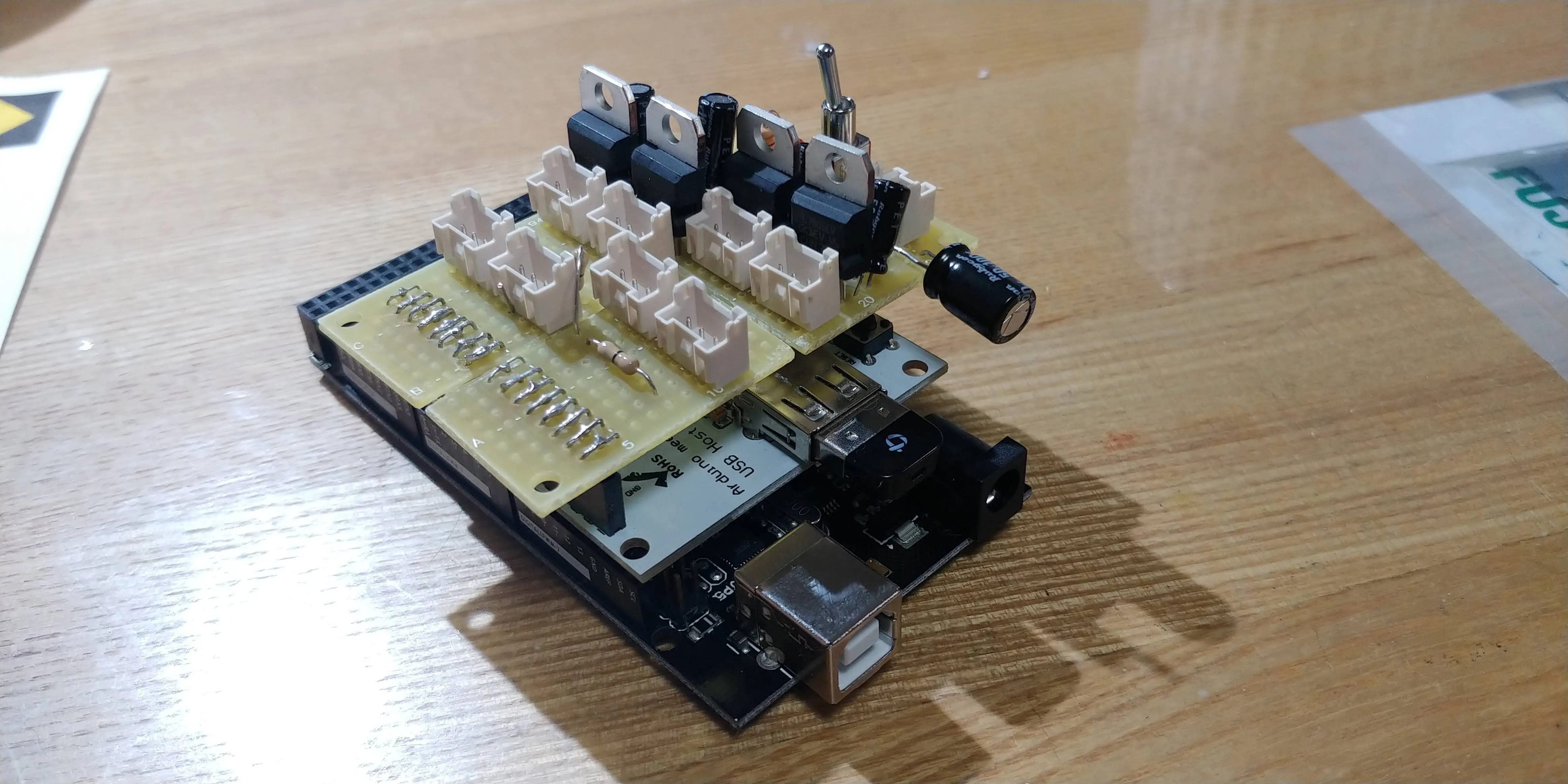 Arduino と自作シールド基板